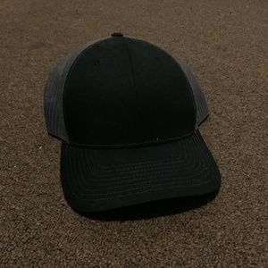 Men’s Black Grey Richardson Cap